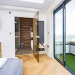 George24 - Spectacular, 5 Minutes To The Beach
